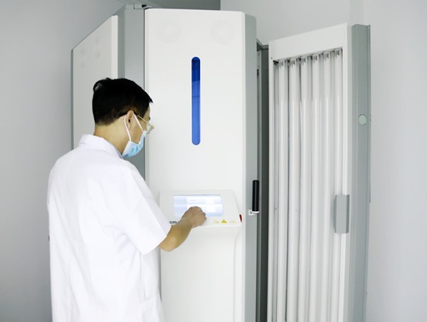 UVB 311窄谱全仓治疗 (2)_副本.jpg